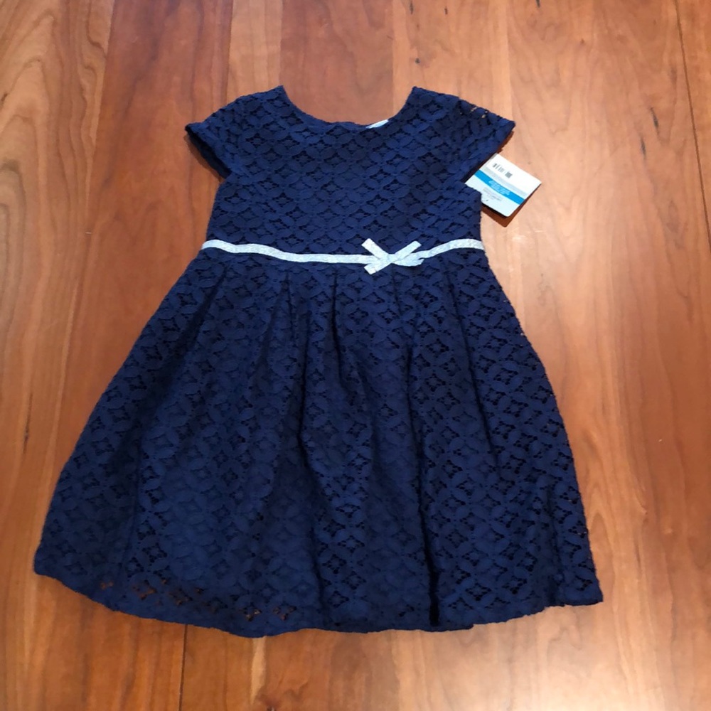 Carter’s dress brand new – 24 month